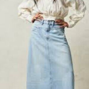 Free People - We The Free Denim Maxi Skirt size 8 summer 2023 barely worn